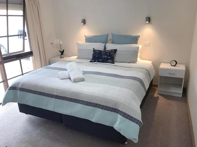 Stylish 2 Bedroom Unit