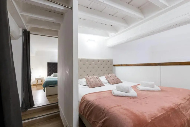 Duplex in Rue de la Préfecture Old Town 2 Bdrs