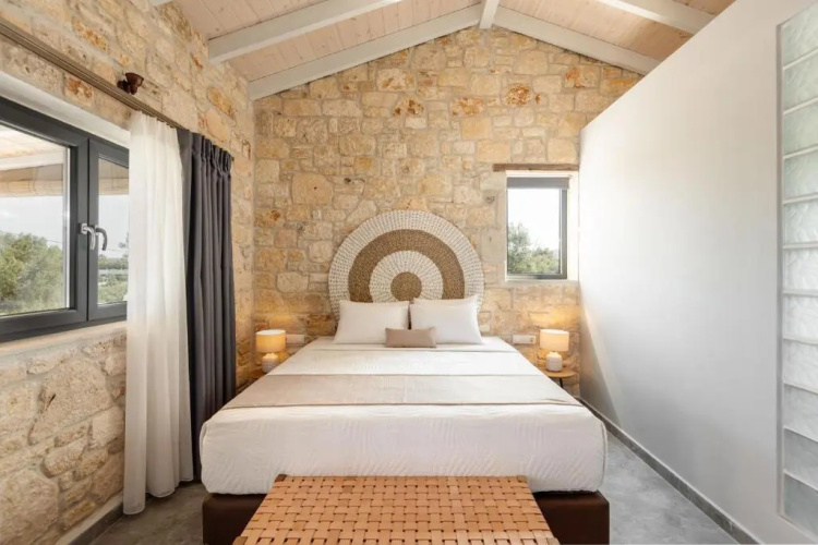 #FLH - "Four Olives" Luxury Rooms