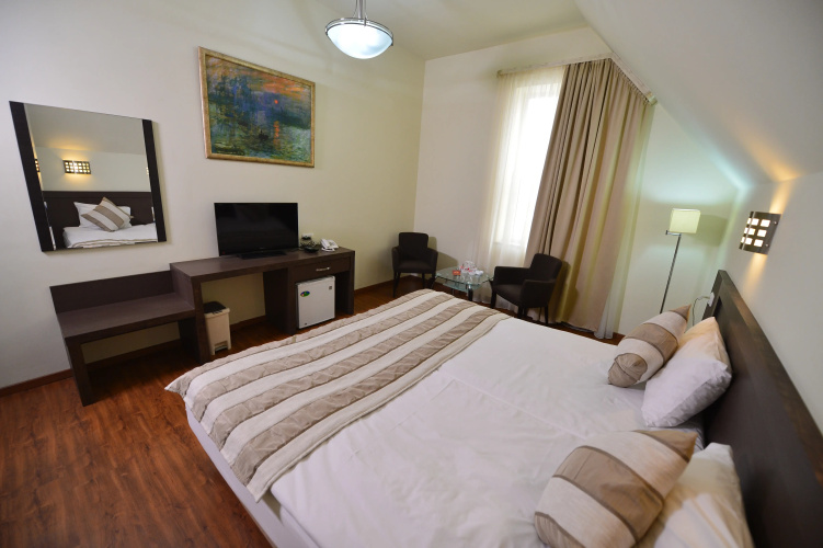Deluxe Hotel Yerevan