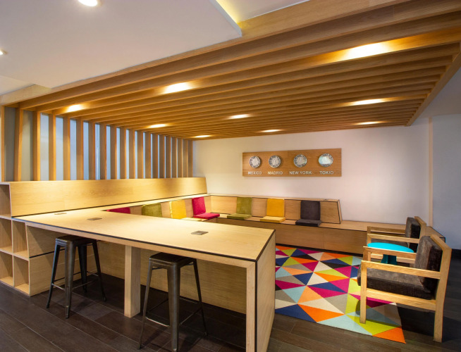 Hotel MX GaribaldiOver view