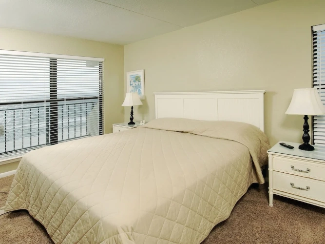 2 Bedrooms Standard room with balcony and with sea view