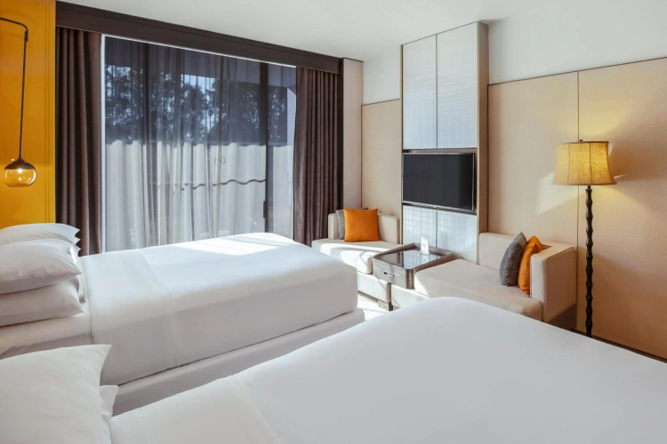 Sheraton Universal Hotel