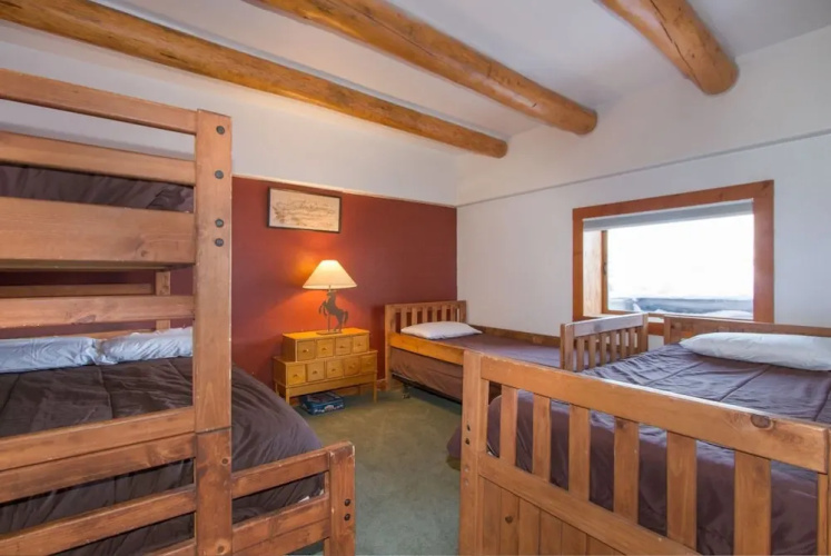 South Peak Lodge