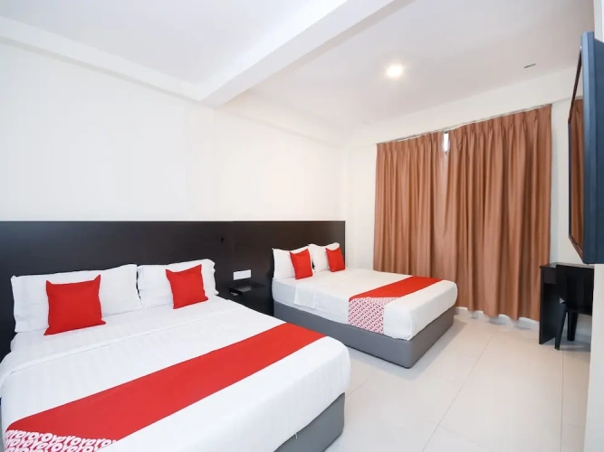 Quadruple Suite