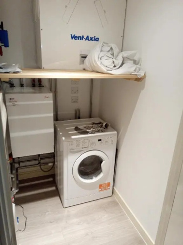 23 Floor Studio for Work 1gb Wifi (Adults Only)