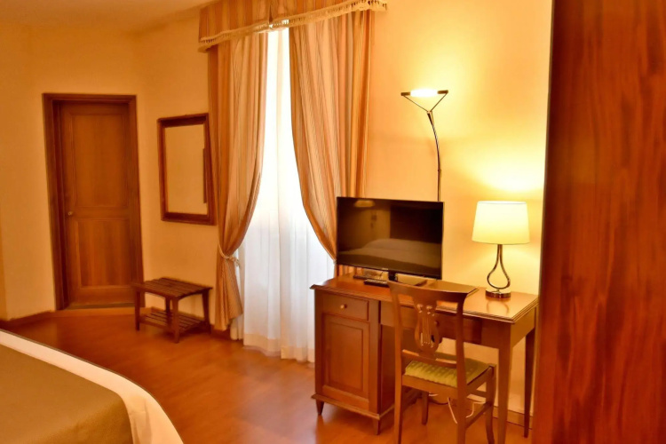 Hotel Bosone Palace