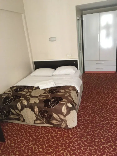 Hotel Ozeren 2