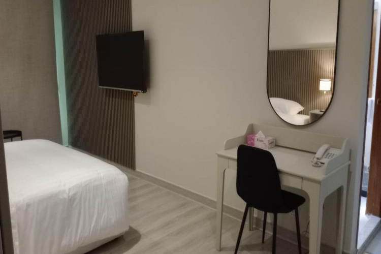 Times Square Suite Hotel