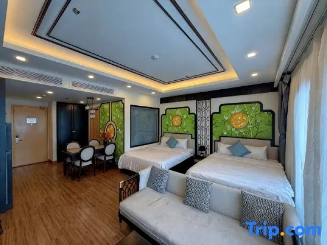 Deluxe Apartment