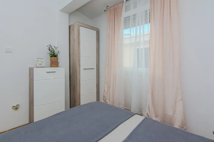 Apartment Pisacic