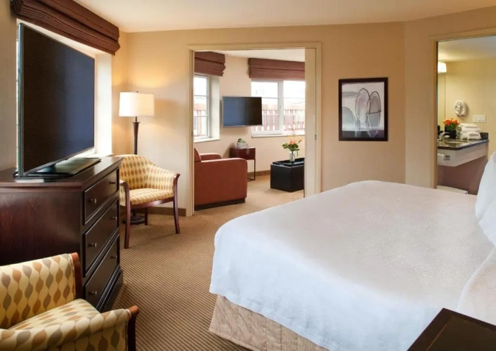 Triple Suite