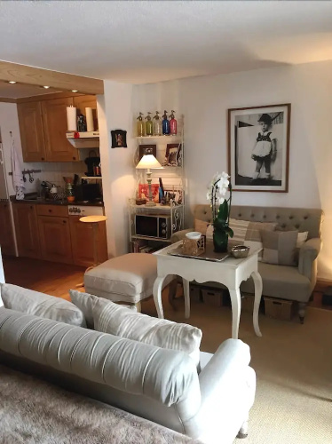 Luxurious big Studio on the Wispile