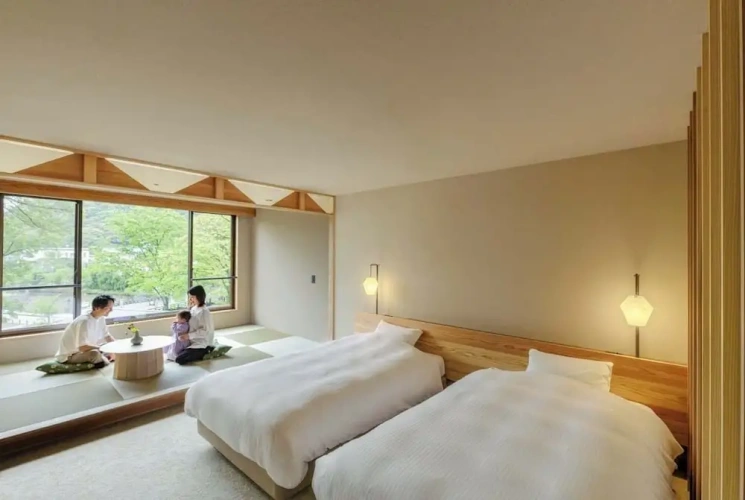 Standard Twin room with mountain view