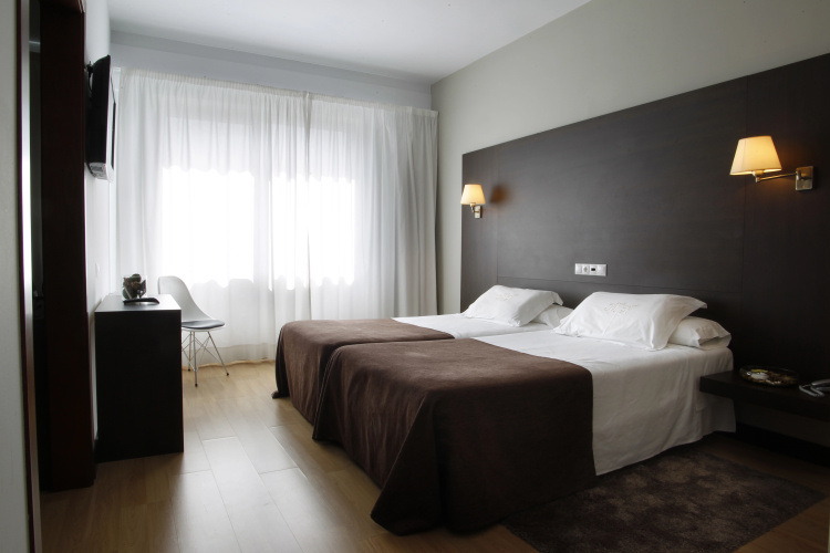 Méndez Núñez Hotel