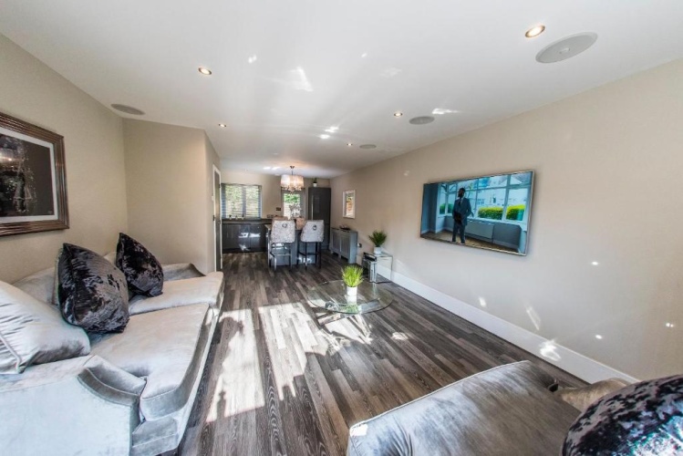 2 Bedrooms Double Cottage