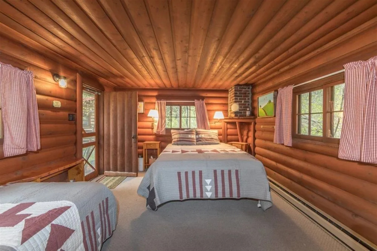 Ennis - T-lazy-b Ranch