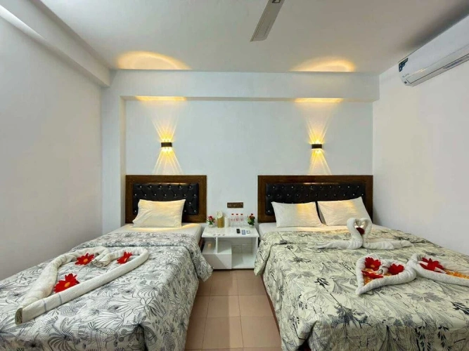 Premium Triple room
