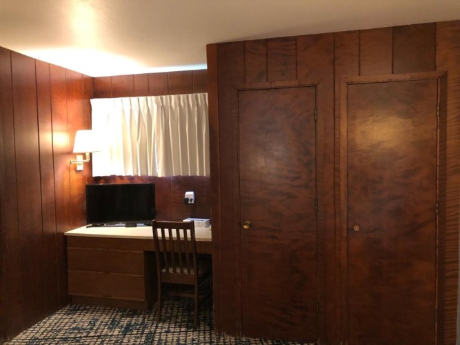 2 Bedrooms Double Suite