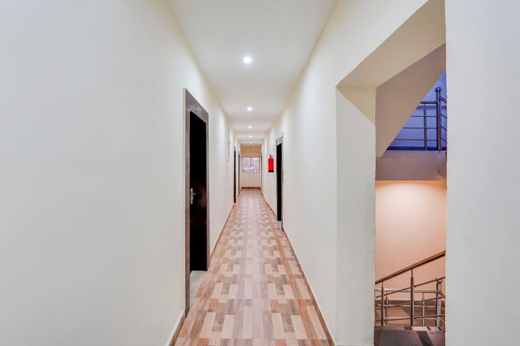Super Hotel O Upper Bazar Formerly RR Residency