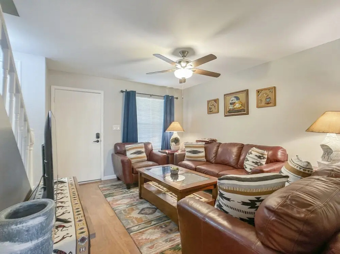 Southwest Splendor 2BR Tempe Townhome