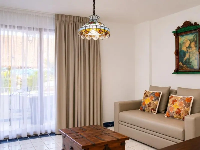 Junior Suite with balcony