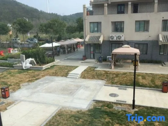 Yujiashu Holiday Hotel