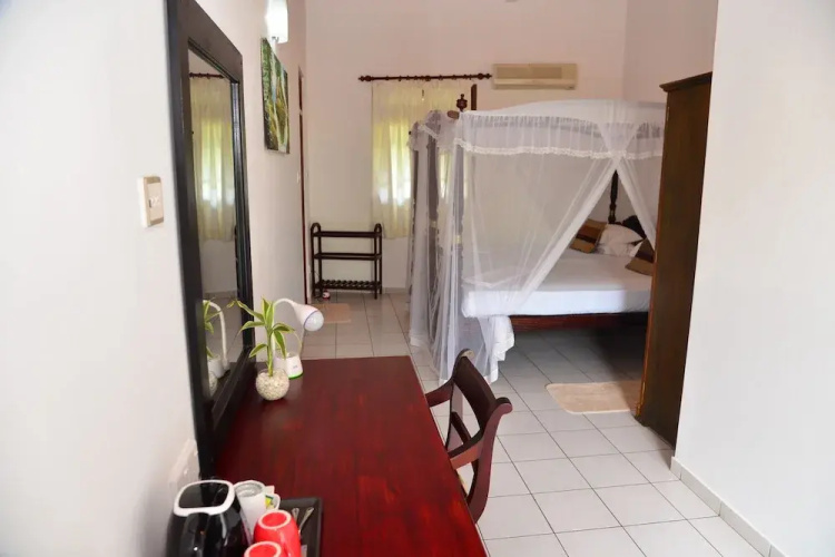 Surf Villa