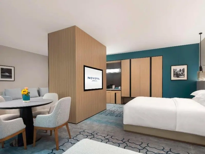 Double Suite