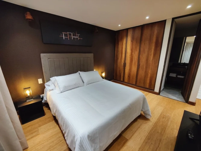 1 Bedroom Deluxe Apartment with balcony and with city view