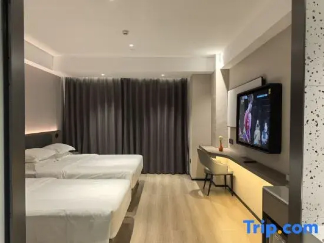Lston Hotel