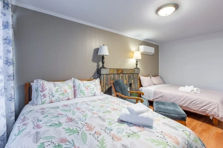 3 Bedrooms Cottage