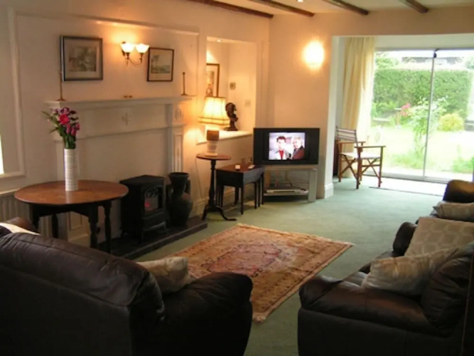 Cherry Tree Lodge