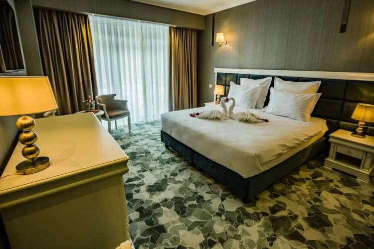 Hotel Carpat Inn
