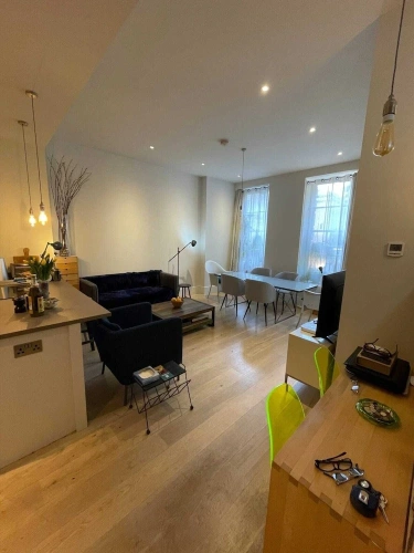 Quadruple Apartment