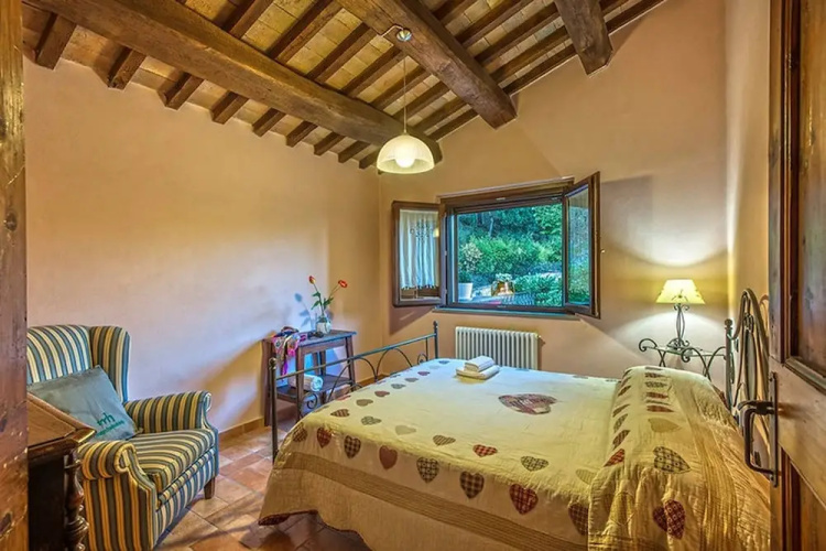 Casale Degli Ulivi 12 by Marche Holiday Villas