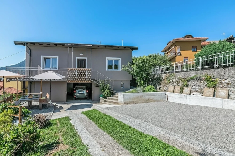 Family Villa with balcony
