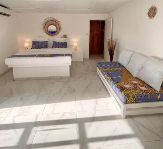 African Queen Lodge