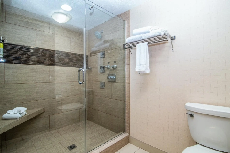 Quadruple Suite
