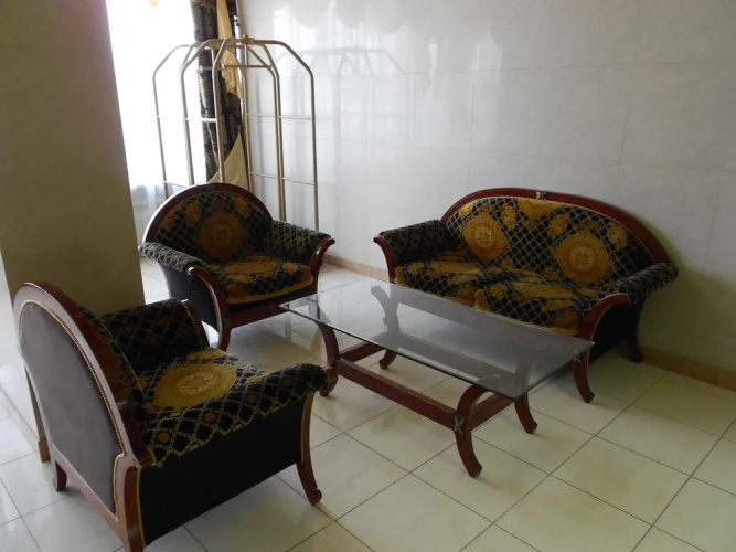 Hotel Mir