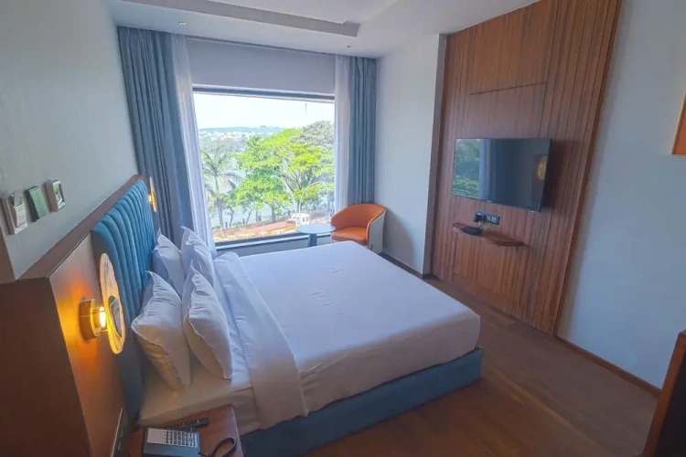 Superior room