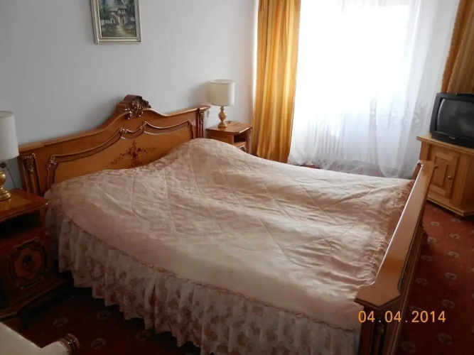 Hotel Cetate