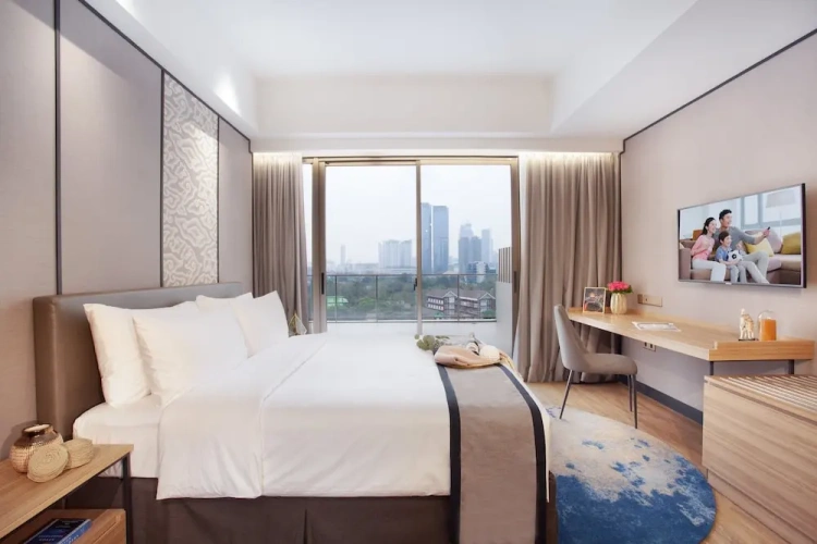2 Bedrooms Deluxe room with balcony