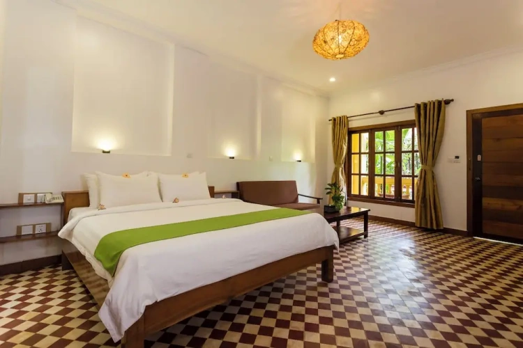 Deluxe Double room with pool view