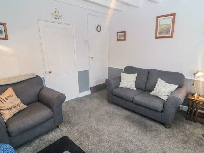 31 Outgang Road