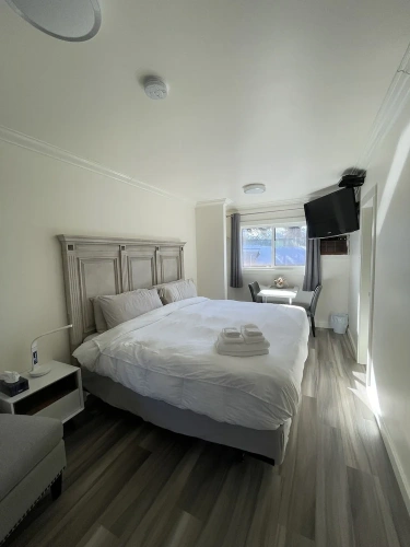 Comfort room