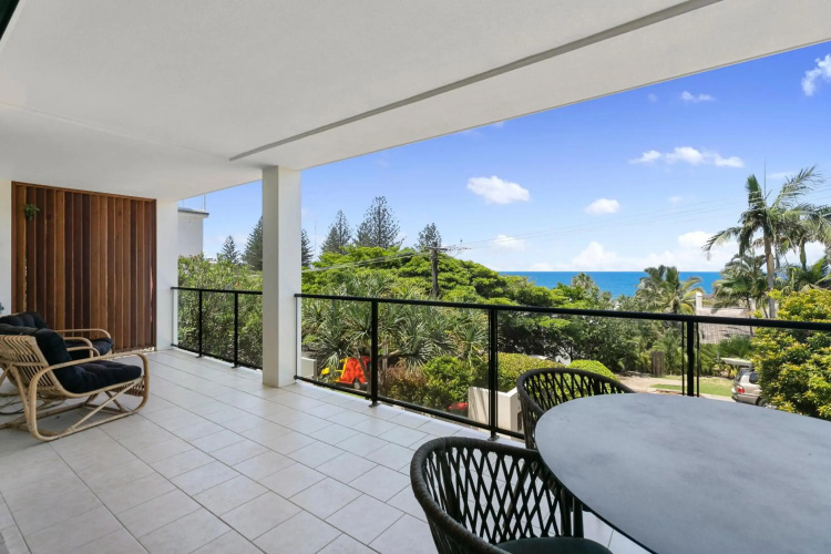 Oceanbreeze at Sunshine Beach