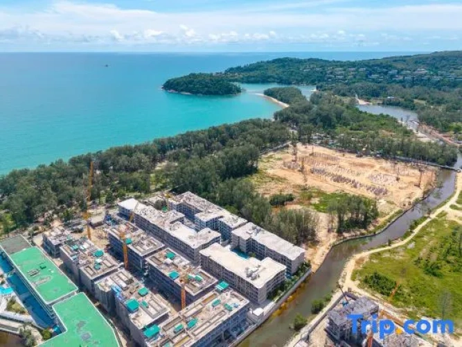 Family Apartment near Layan Beach Bellevue Beachfront Bang Tao