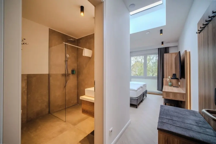 Deluxe Double room with garden view