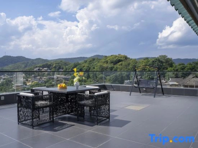 Daila Hotel (Puer Lancang Jingmaishan Ancient Tea Forest Scenic Area)